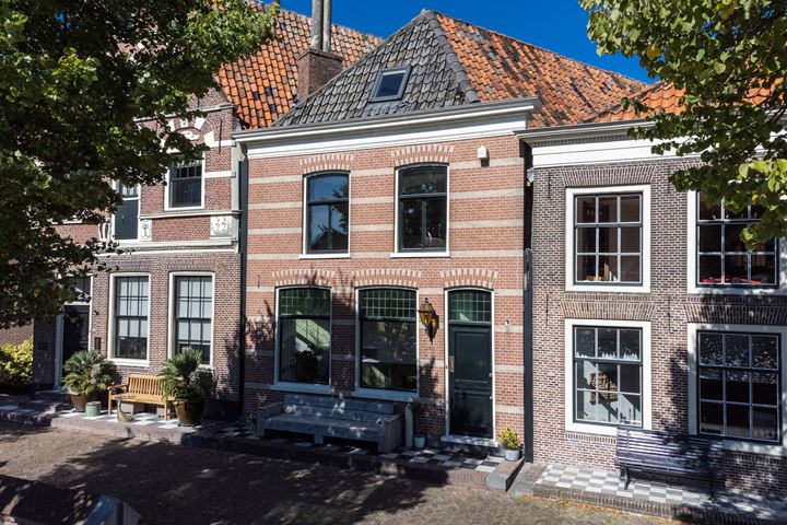 Bekijk foto 1 van Oosterhaven 45