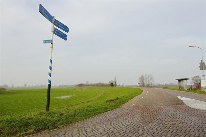 Bekijk foto 41 van Parallelweg 20