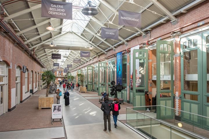 Bekijk foto 38 van Van Oldenbarneveldtstraat 23-H