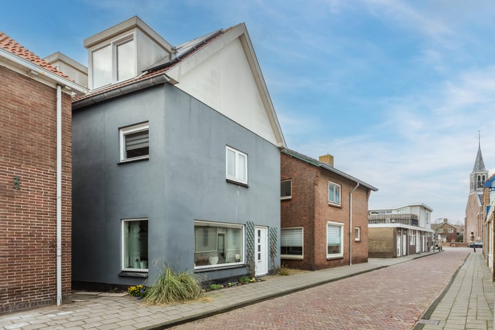 Bekijk foto 1 van Schinkelstraat 4