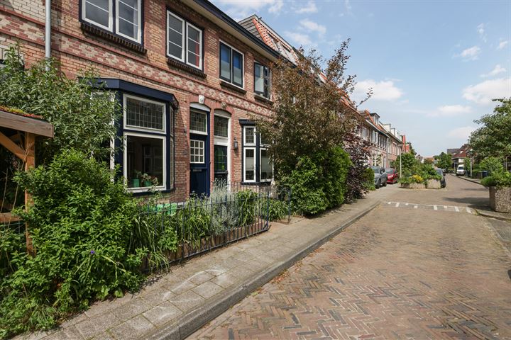 Bekijk foto 44 van Aldegondestraat 72