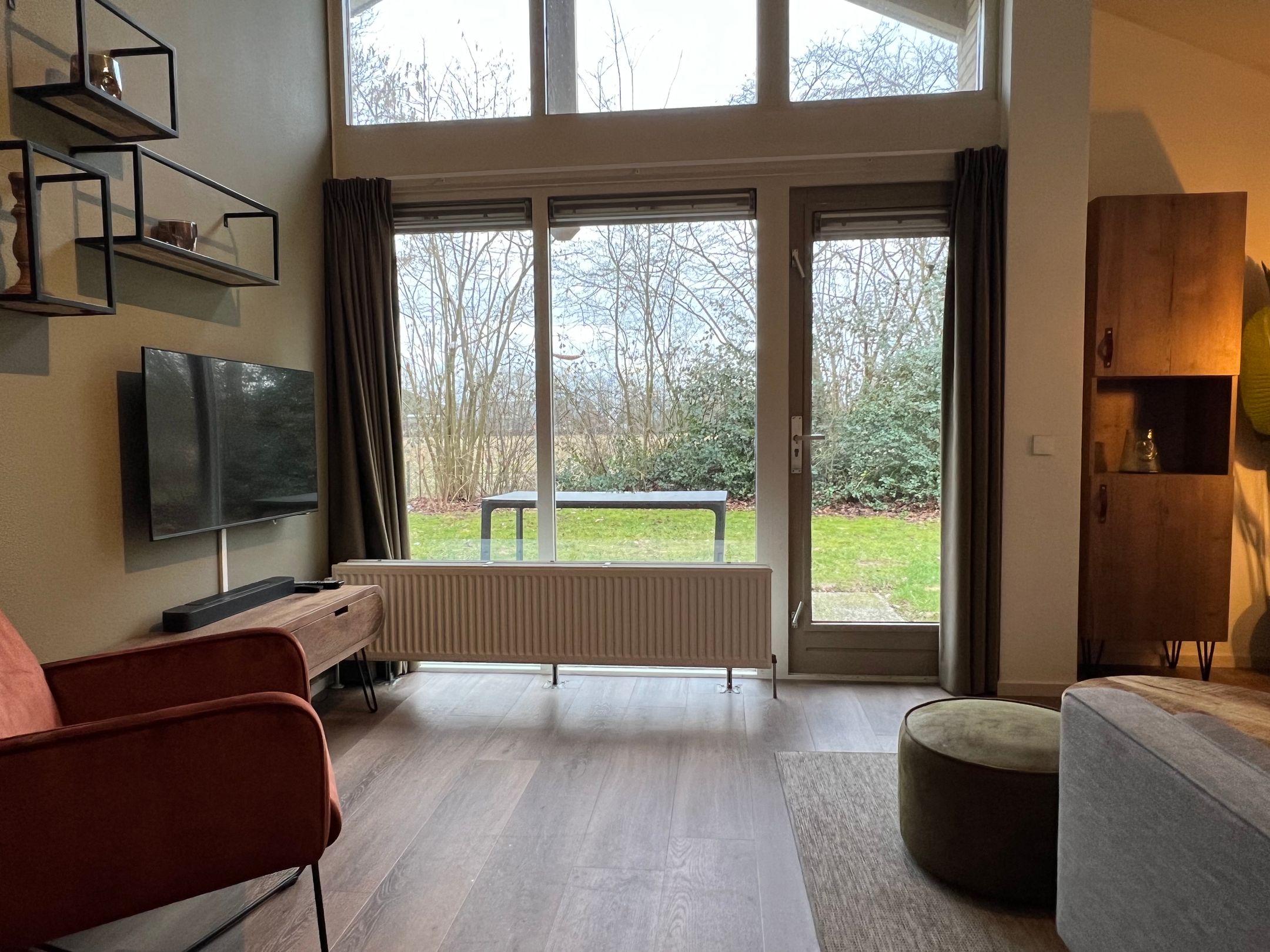 3-bedroom freehold villa in Braamt — photo 3 of 5