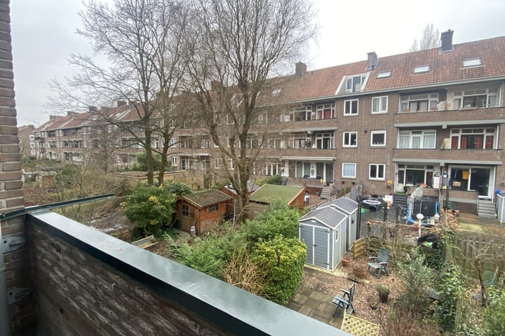 View photo 15 of Dorpsweg 147-B