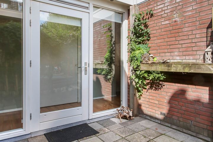 Bekijk foto 32 van Reeweg Oost 236