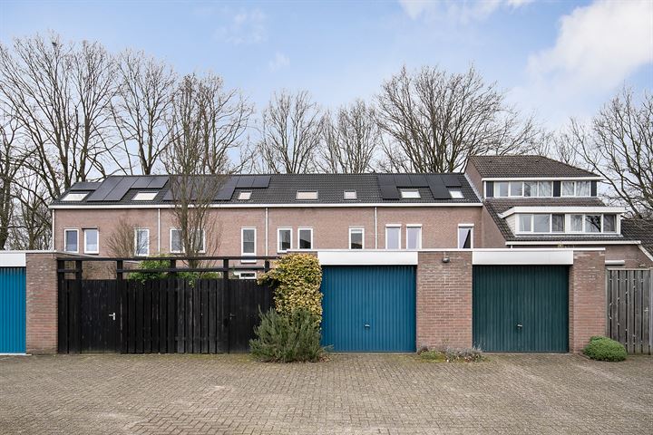 Bekijk foto 30 van Abbevillelaan 8