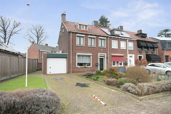 Bekijk foto 1 van Riethstraat 34