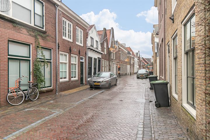 Bekijk foto 54 van Leeuweringerstraat 55