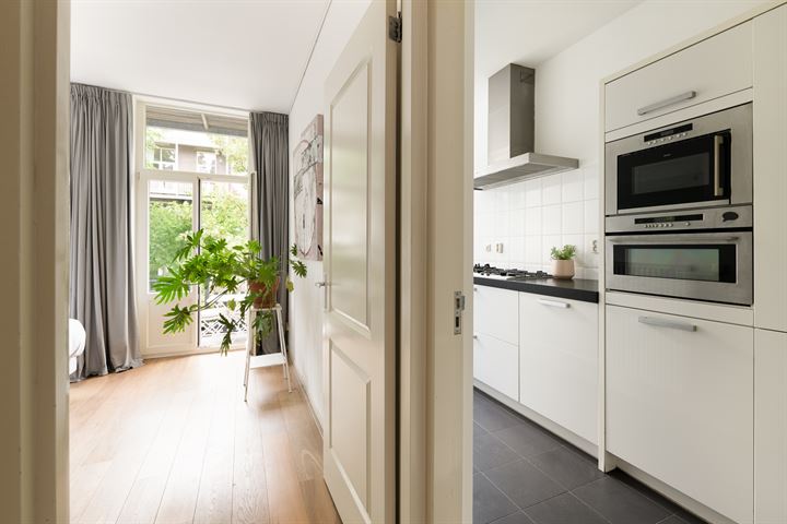 Bekijk foto 17 van Blasiusstraat 45-I