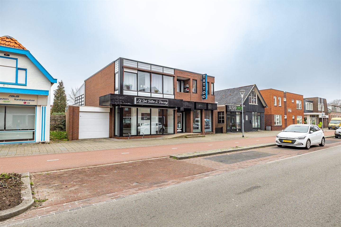 Bekijk foto 1 van Kerkstraat 235