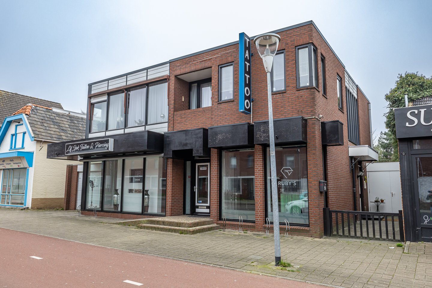 Bekijk foto 2 van Kerkstraat 235