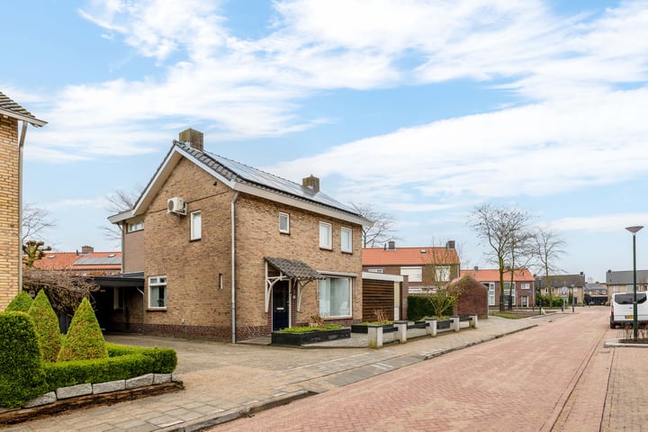 Bekijk foto 33 van Mauritsstraat 6