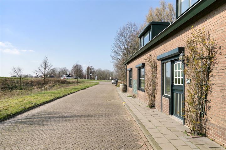 View photo 3 of Zeelandweg-Oost 34