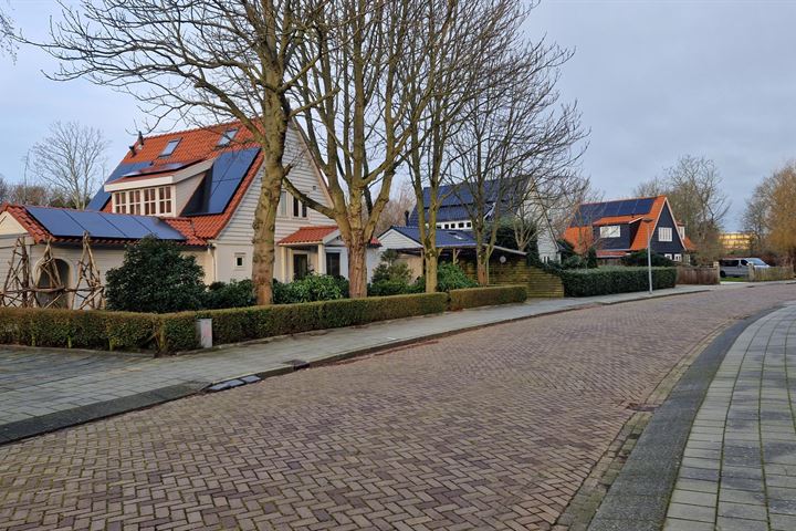 Bekijk foto 2 van Molukkenstraat 3