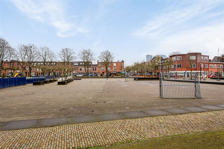 Bekijk foto 49 van Oltmansstraat 12