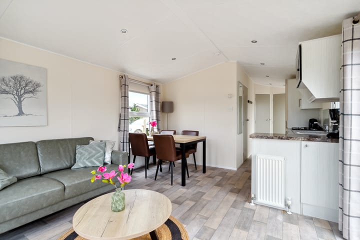 Photo 8 of Spijkweg 15-372