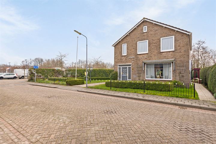 View photo 37 of Nieuwstraat 67