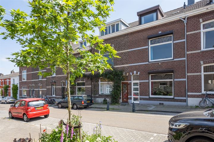 Bekijk foto 2 van Herbenusstraat 75