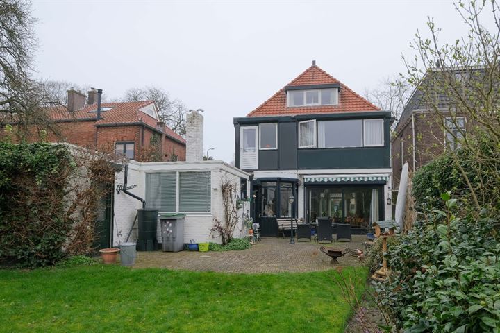 Bekijk foto 26 van Bornsestraat 179