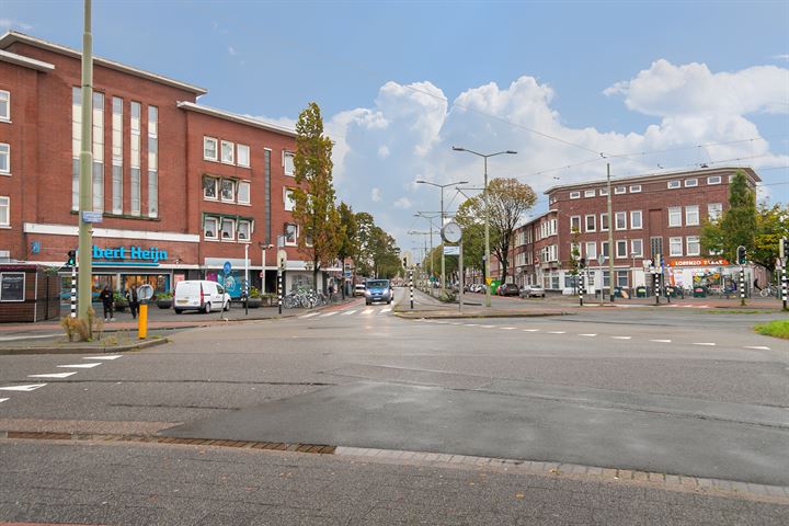 Bekijk foto 23 van Lorentzplein 16