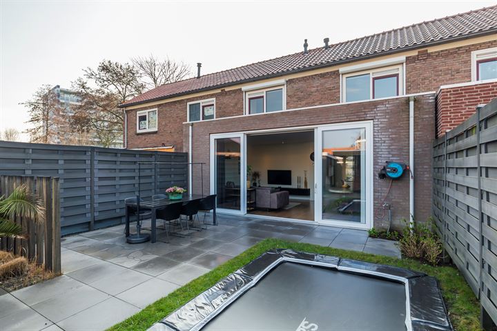 Bekijk foto 16 van Beatrixstraat 54