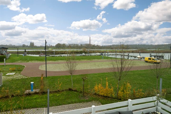 Bekijk foto 30 van IJsseldijk 38