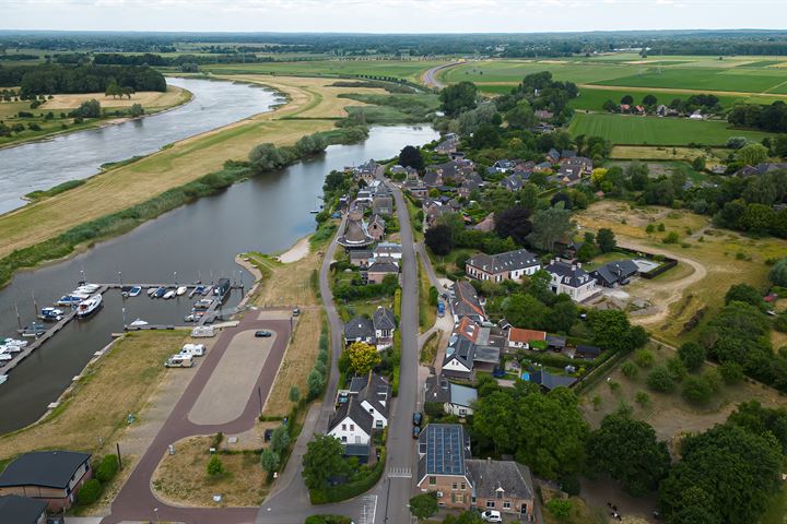 Bekijk foto 42 van IJsseldijk 38