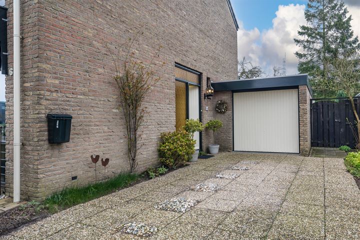 Bekijk foto 17 van Bilderdijkstraat 6