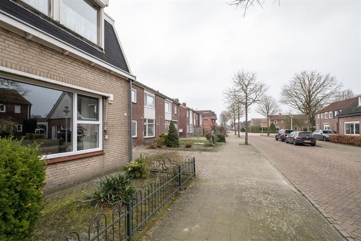 Bekijk foto 4 van Scholtinkstraat 121