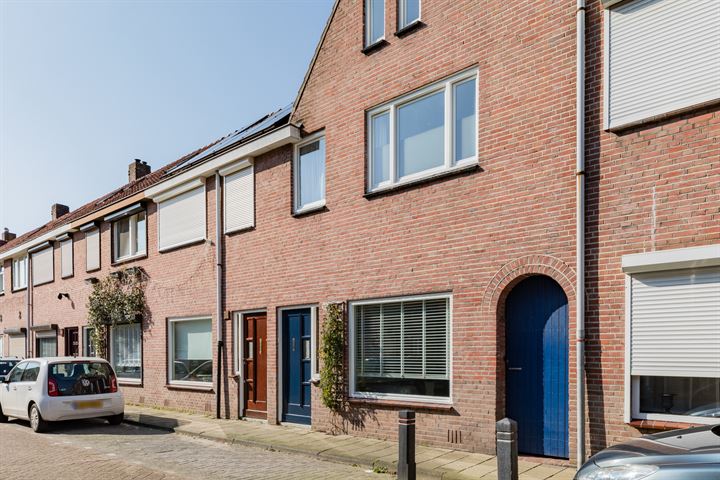 Bekijk foto 36 van Bisschop Masiusstraat 29