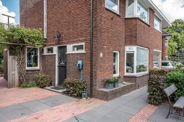 Bekijk foto 31 van Nassaustraat 32