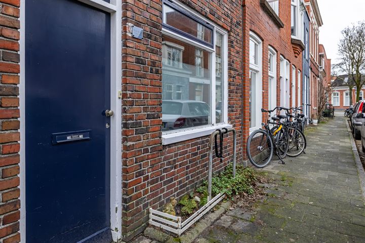 Bekijk foto 3 van Martenstraat 11