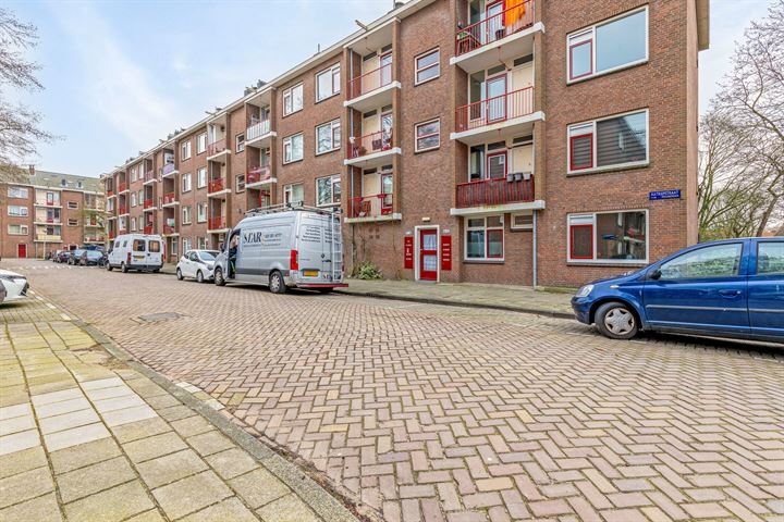 Bekijk foto 18 van Katrijpstraat 62