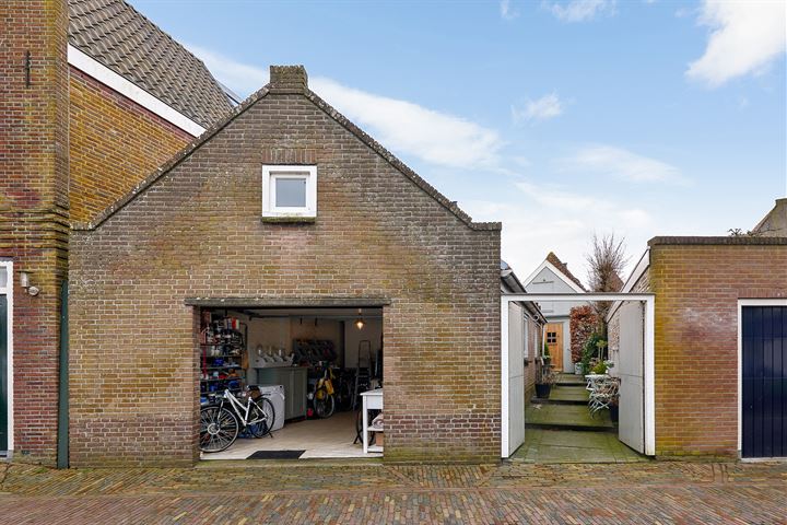 Bekijk foto 9 van Kerkstraat 15