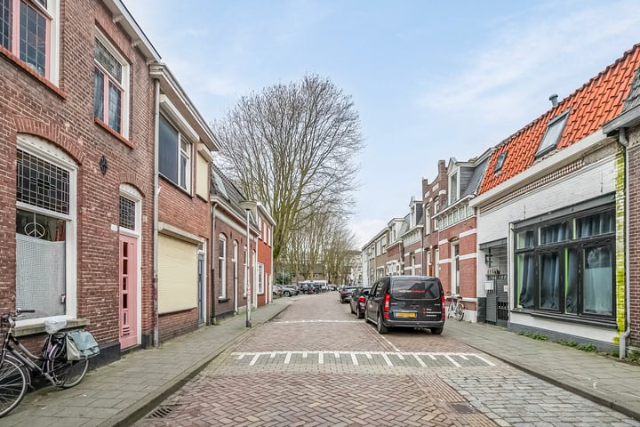Bekijk foto 4 van Hoogvensestraat 198
