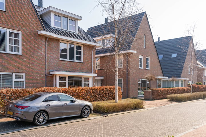 Bekijk foto 44 van Kolbergstraat 22