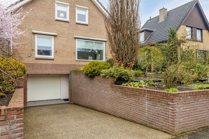 Bekijk foto 9 van Goudsbloemstraat 7