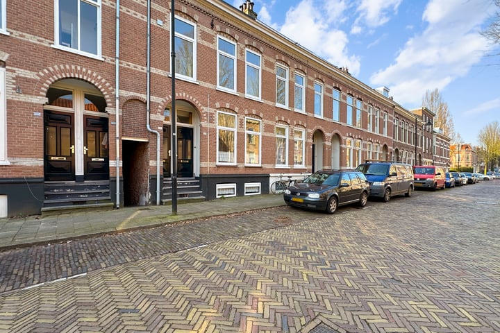 Bekijk foto 1 van Alexanderstraat 172