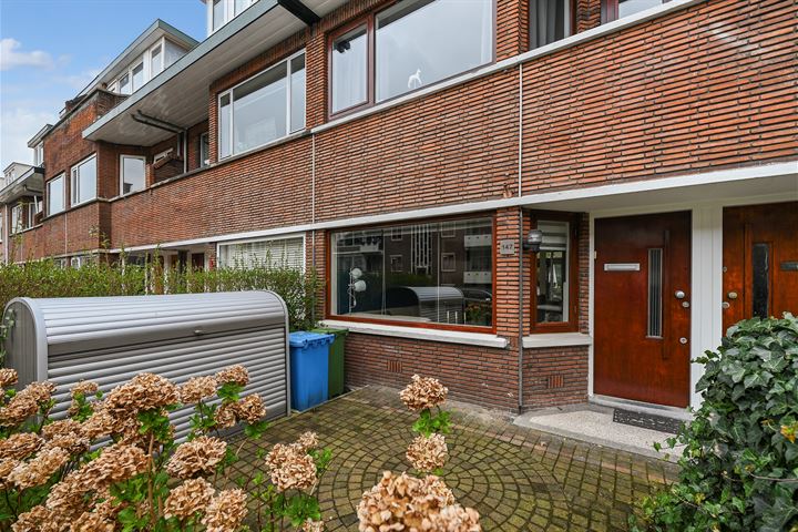 View photo 3 of Von Geusaustraat 147