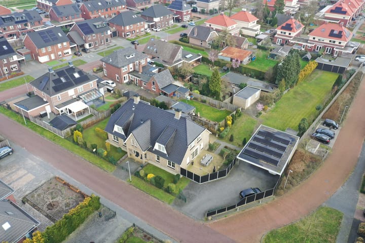 Foto 92 van Nijreesdwarsweg 6