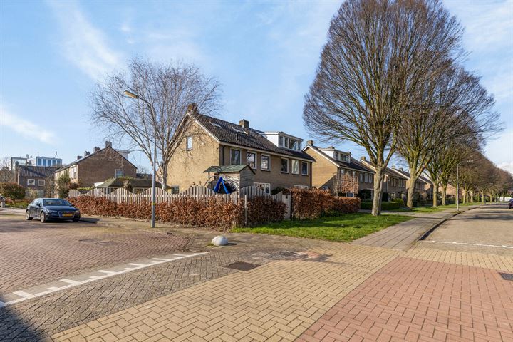 View photo 47 of Burgemeester Van Altenastraat 32