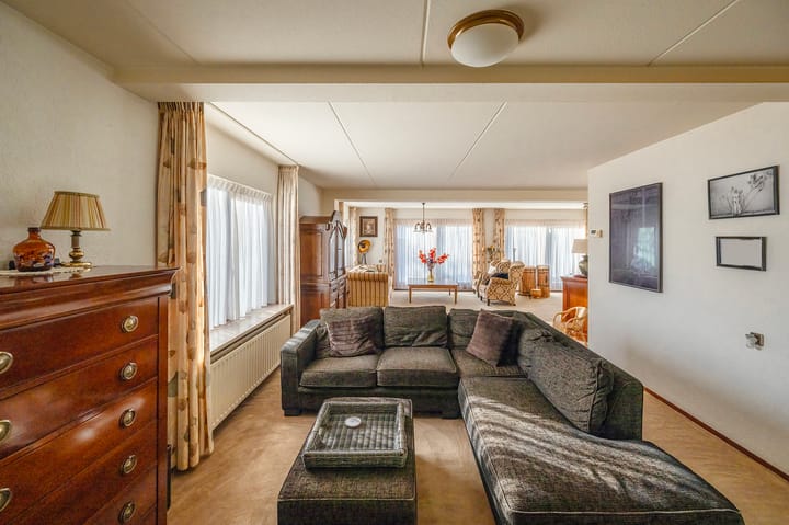 Foto 24 van Rembrandtstraat 8