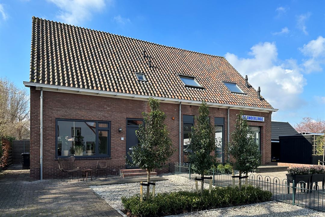 Huis Verkocht: Noordeinde 162-C 2371 CX Roelofarendsveen [funda]