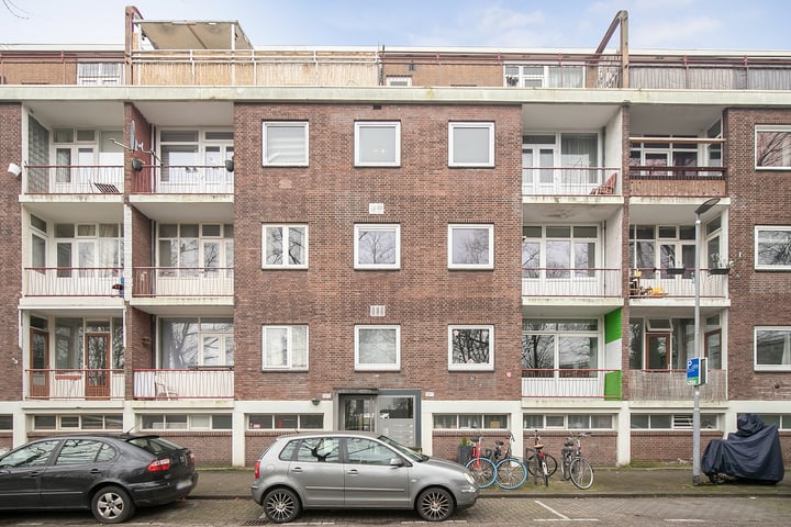 Bekijk foto 2 van Brigantijnstraat 13-B