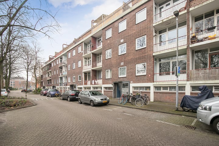 Bekijk foto 3 van Brigantijnstraat 13-B