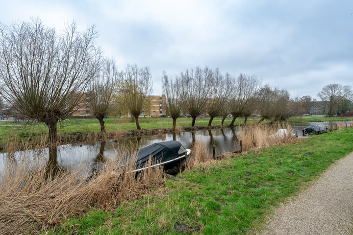 Bekijk foto 54 van Bloemaertlaan 3