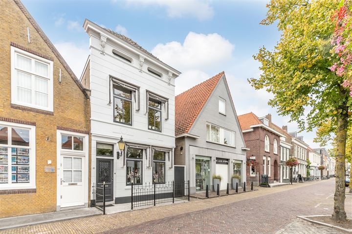 Bekijk foto 3 van Westvoorstraat 27