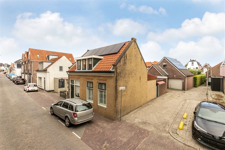 Bekijk foto 37 van Westvoorstraat 27