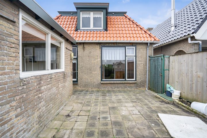 View photo 49 of Voorstraat 24