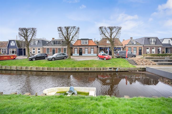 View photo 72 of Voorstraat 24