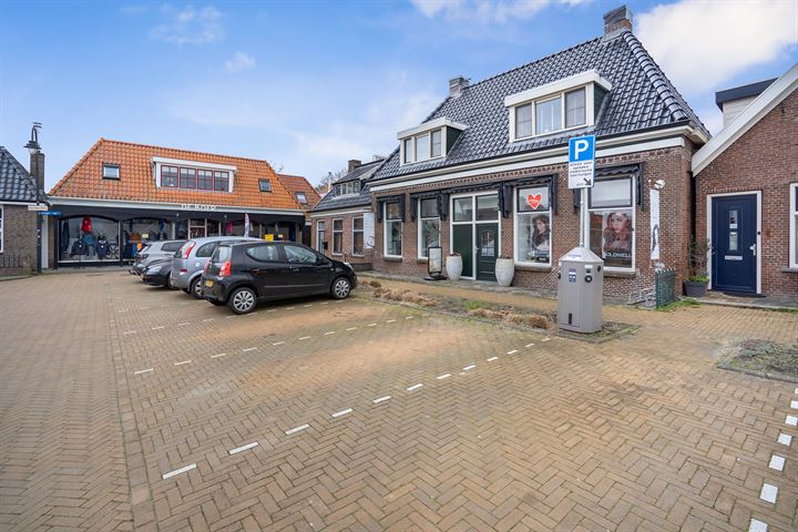 View photo 75 of Voorstraat 24